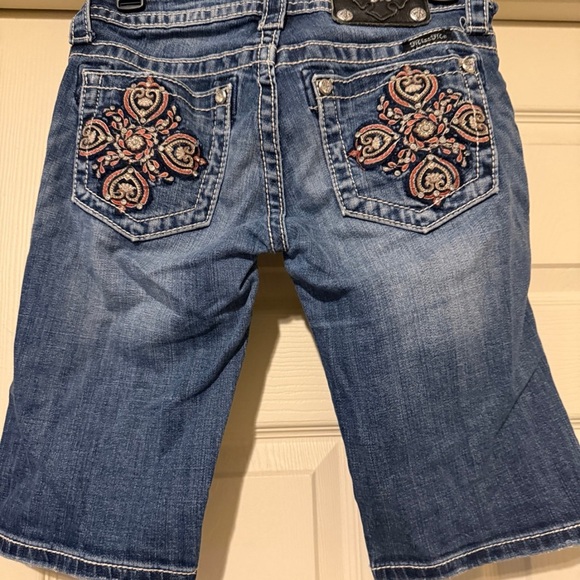 Miss Me Bermuda Shorts Size 25 waist - Picture 2 of 5